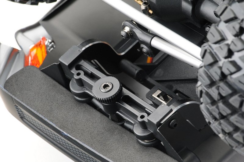 Karosserie mit Schraub- und Magnethalterung und "easy to open" Batteriefach