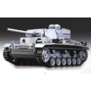 RC Panzer "Kampfwagen III" 1:16 Heng Long Rauch...